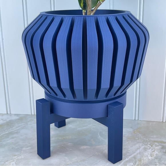 Indoor Flower Pot, The Vaki Planter Pot w Drainage Holes & Drip Tray, 3D Printed - Picture 2 of 12